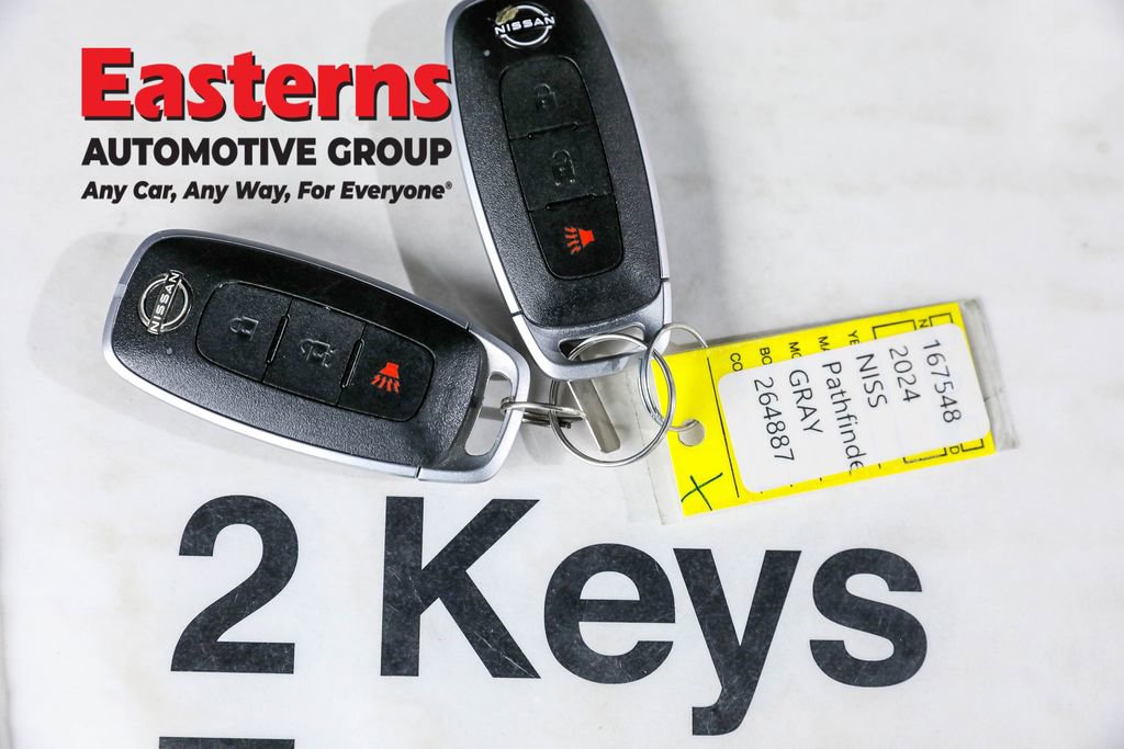 Used 2024 Nissan Pathfinder S AWD/4WD image 24