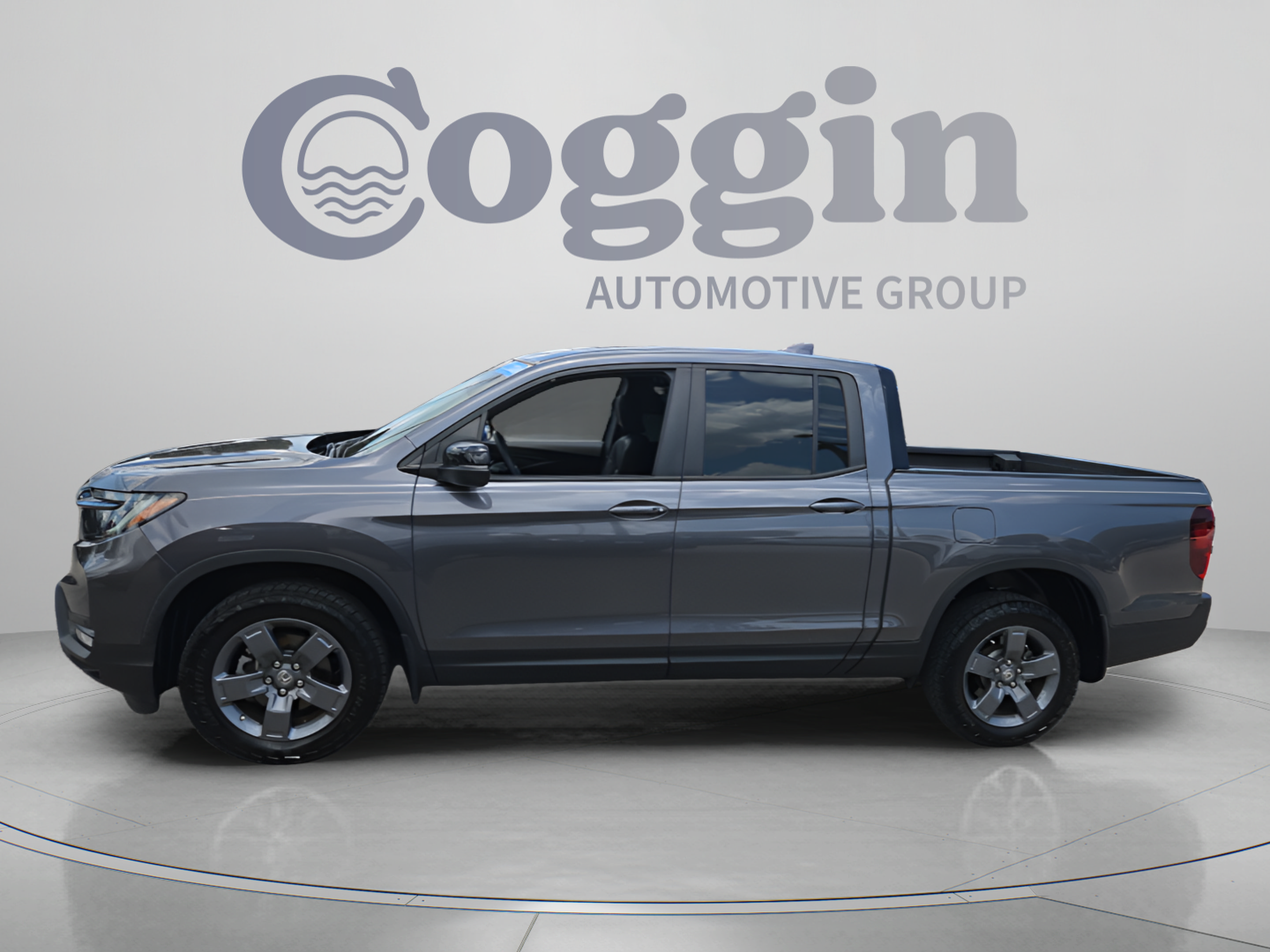 Certified 2024 Honda Ridgeline TrailSport image 2