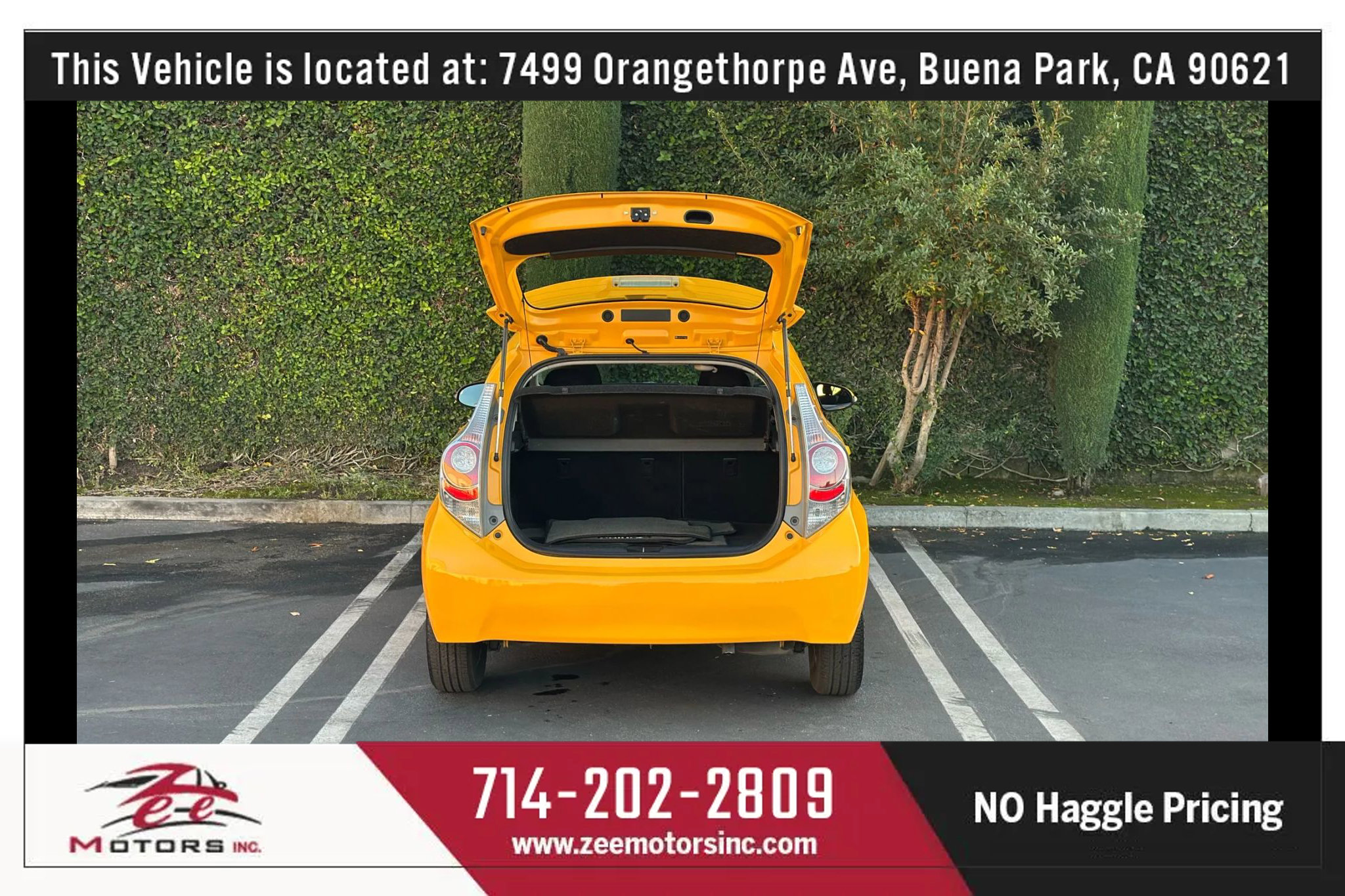 Used 2014 Toyota Prius C Two image 14