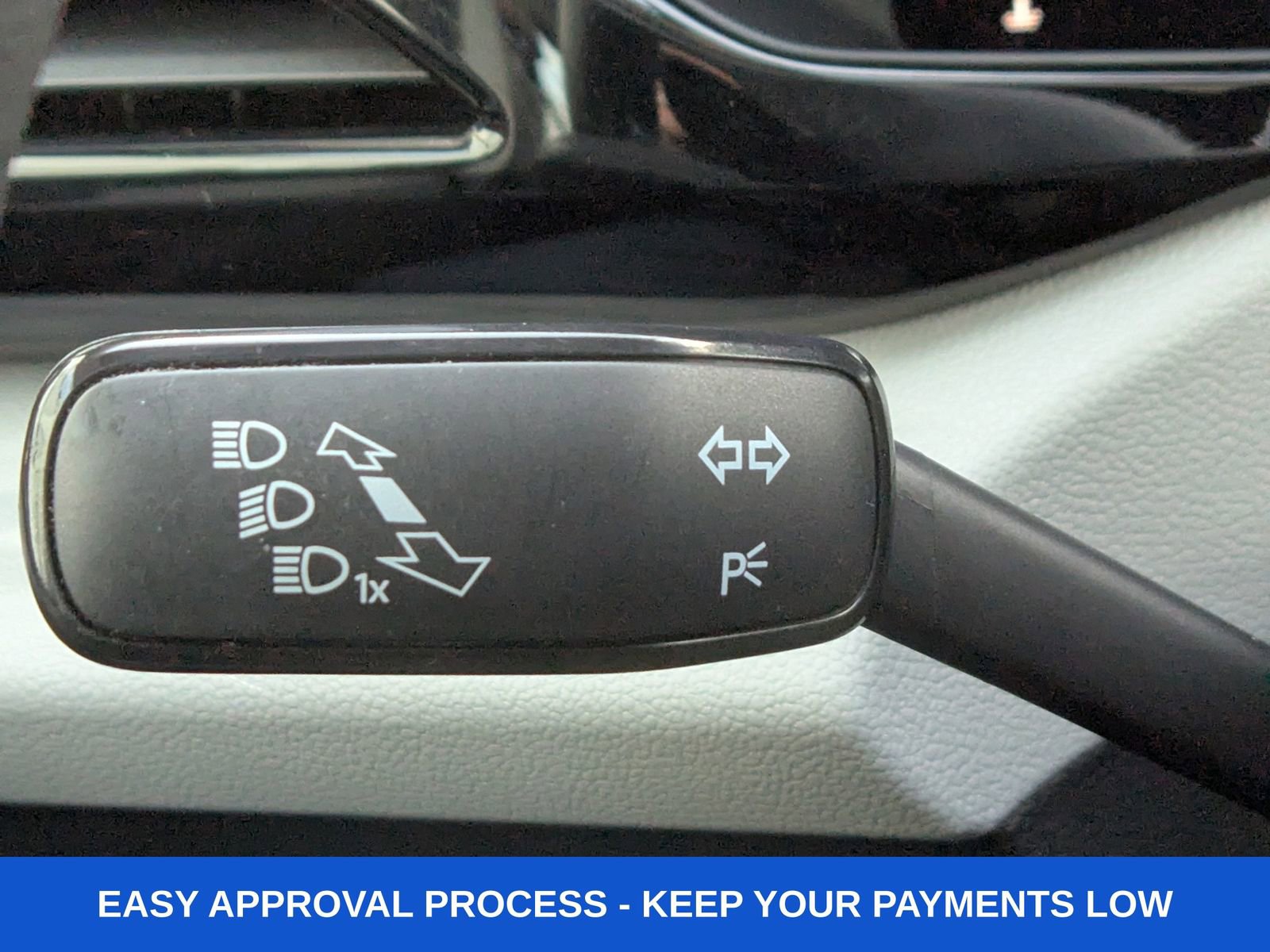 Used 2022 Volkswagen Taos S image 34