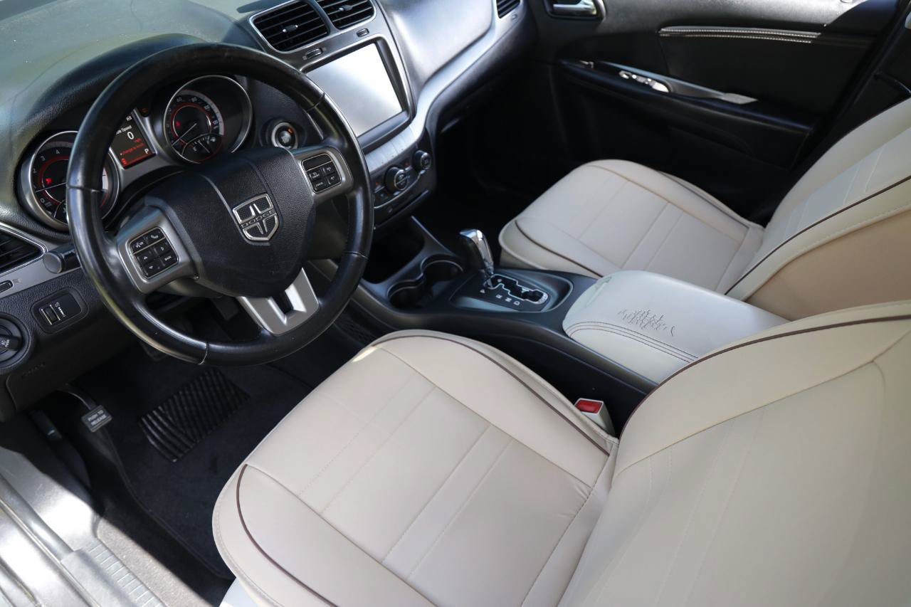 Used 2018 Dodge Journey Crossroad AWD/4WD image 4