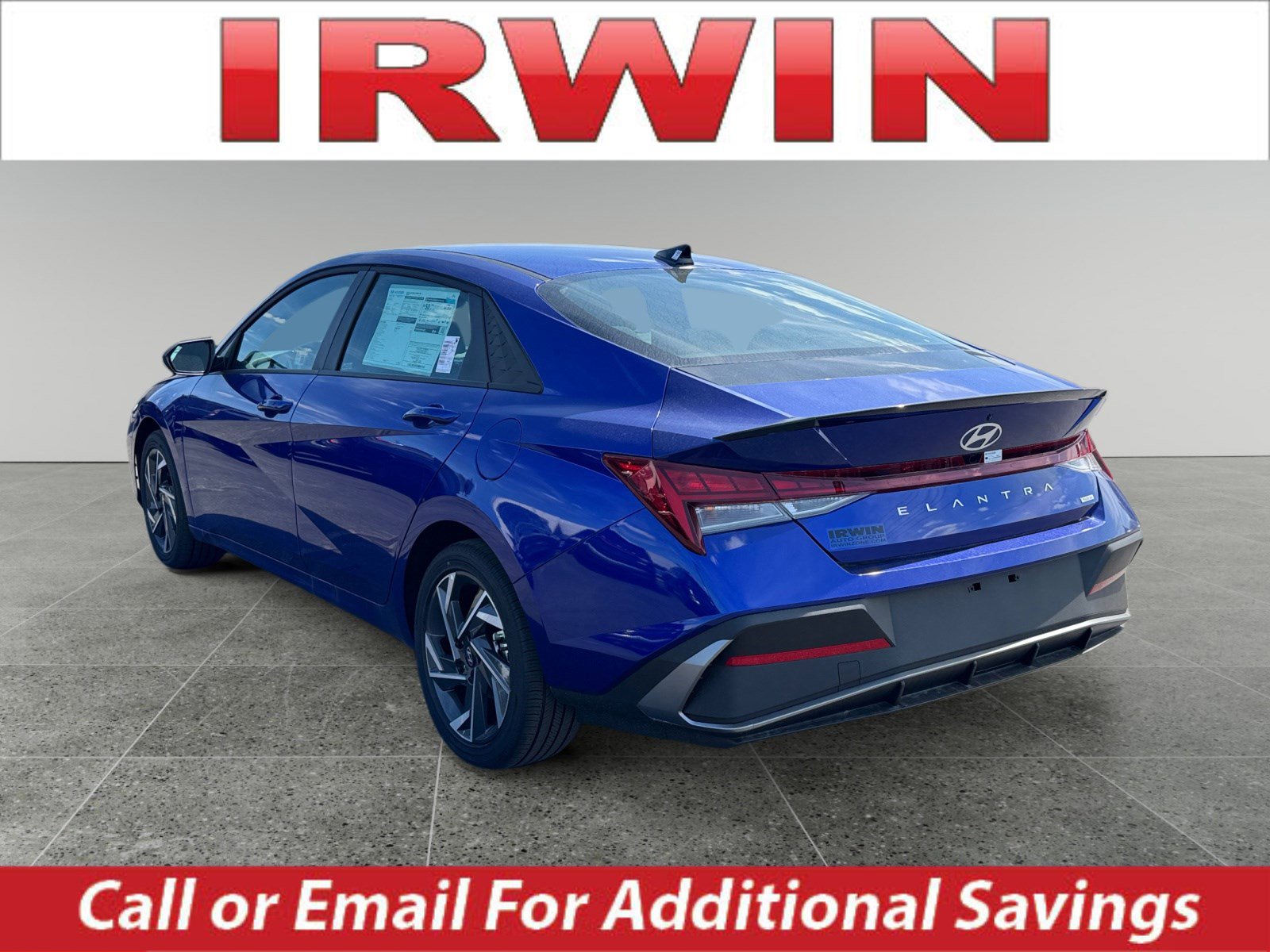 New 2025 Hyundai Elantra SEL image 3