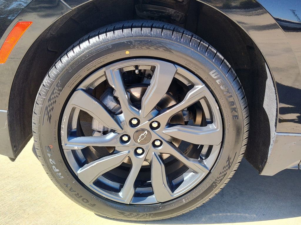 Used 2022 Chevrolet Equinox RS w/ Infotainment Package image 13