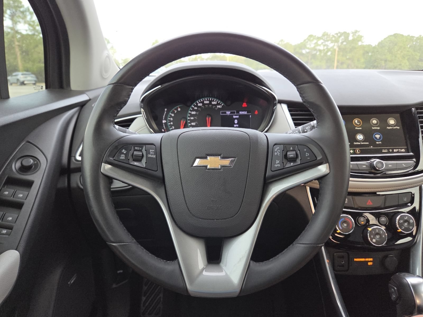 Used 2019 Chevrolet Trax Premier FWD image 27