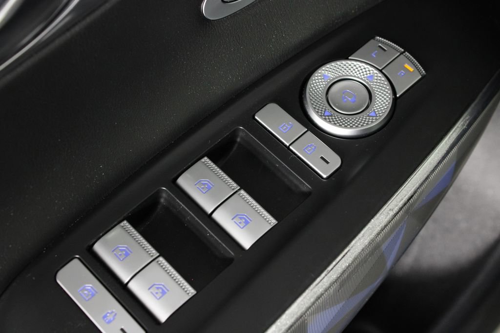 Used 2024 Genesis GV70 3.5T Sport w/ Sport Advanced Package image 23