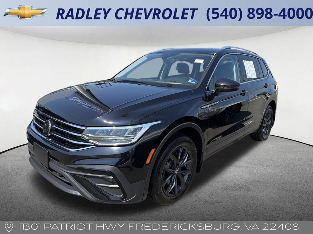 Used 2024 Volkswagen Tiguan SE w/ Panoramic Sunroof Package AWD/4WD video 2