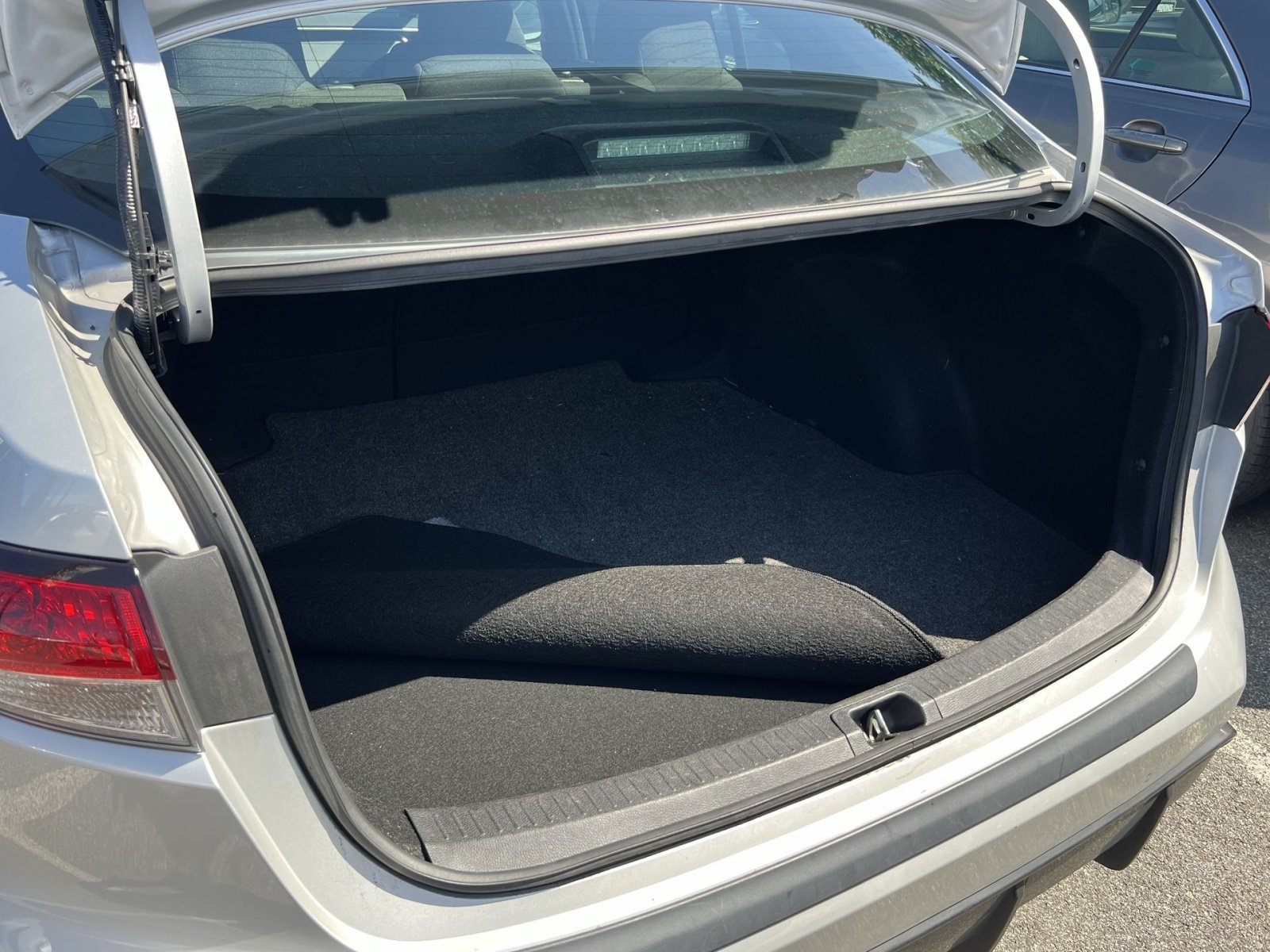 Used 2023 Toyota Corolla SE w/ Carpet Mat Package (TMS) FWD image 19