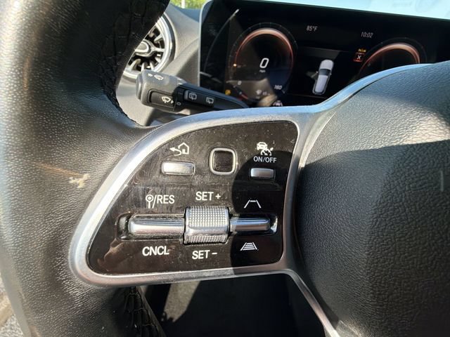 Used 2022 Mercedes-Benz GLA 250 4MATIC image 31