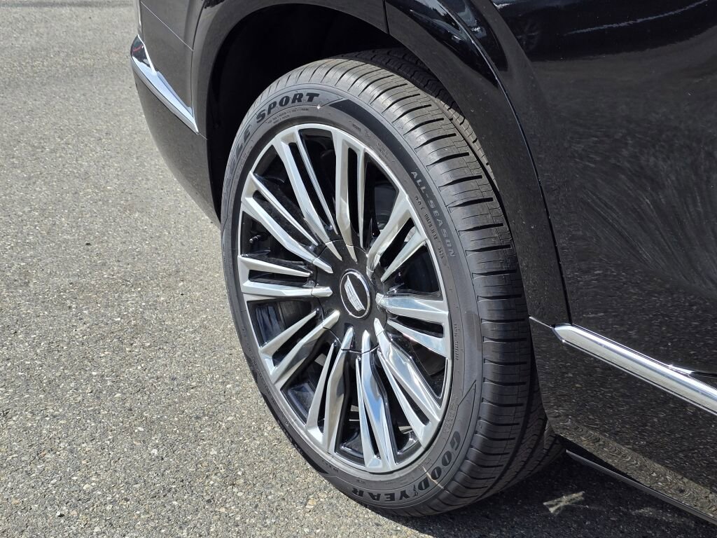 New 2026 Cadillac Vistiq Premium Luxury image 23