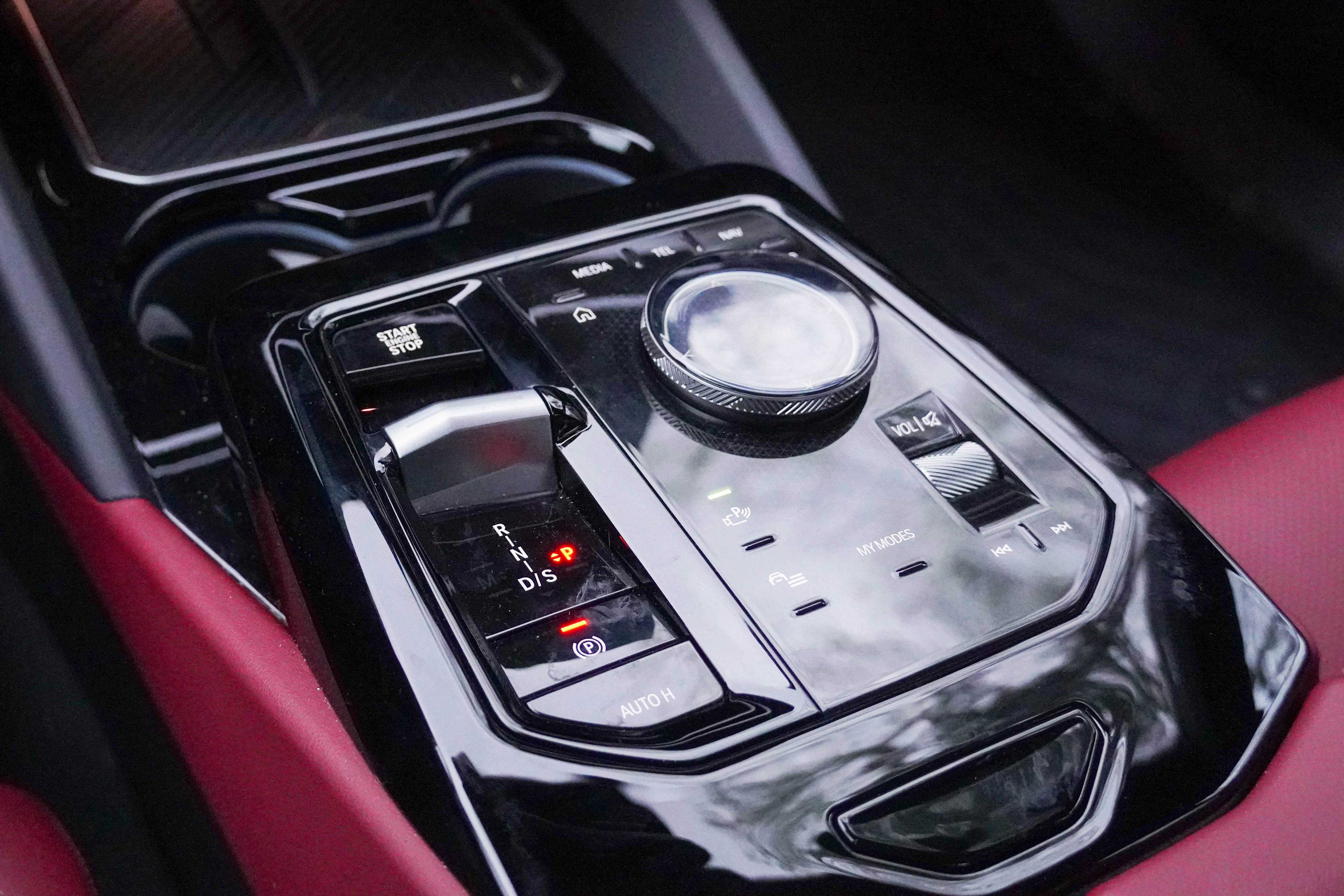 Certified 2026 BMW 530i xDrive image 29