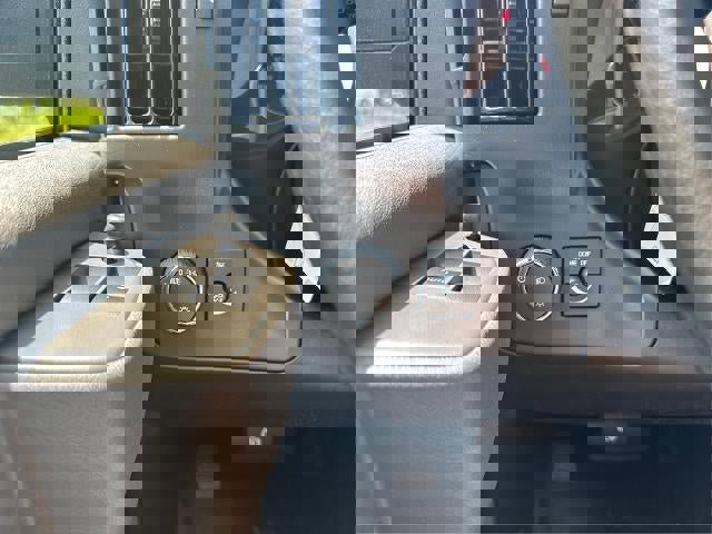 New 2025 GMC Savana 2500 w/ Driver Convenience Package image 21