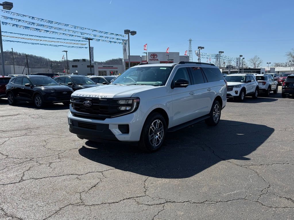 New 2026 Ford Expedition Max Active image 7