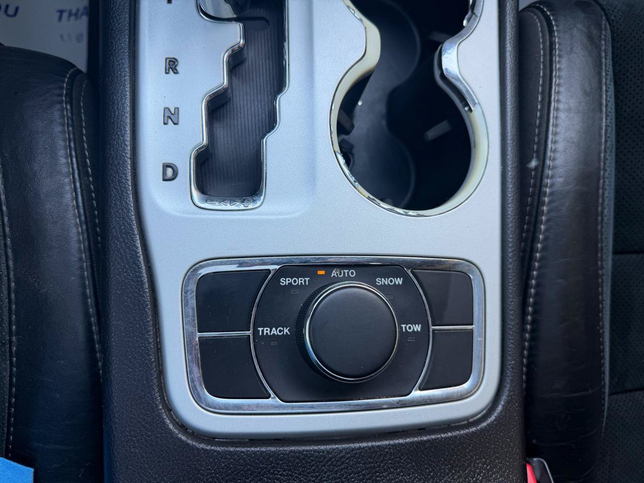 Used 2012 Jeep Grand Cherokee SRT8 w/ Luxury Group II AWD/4WD image 24