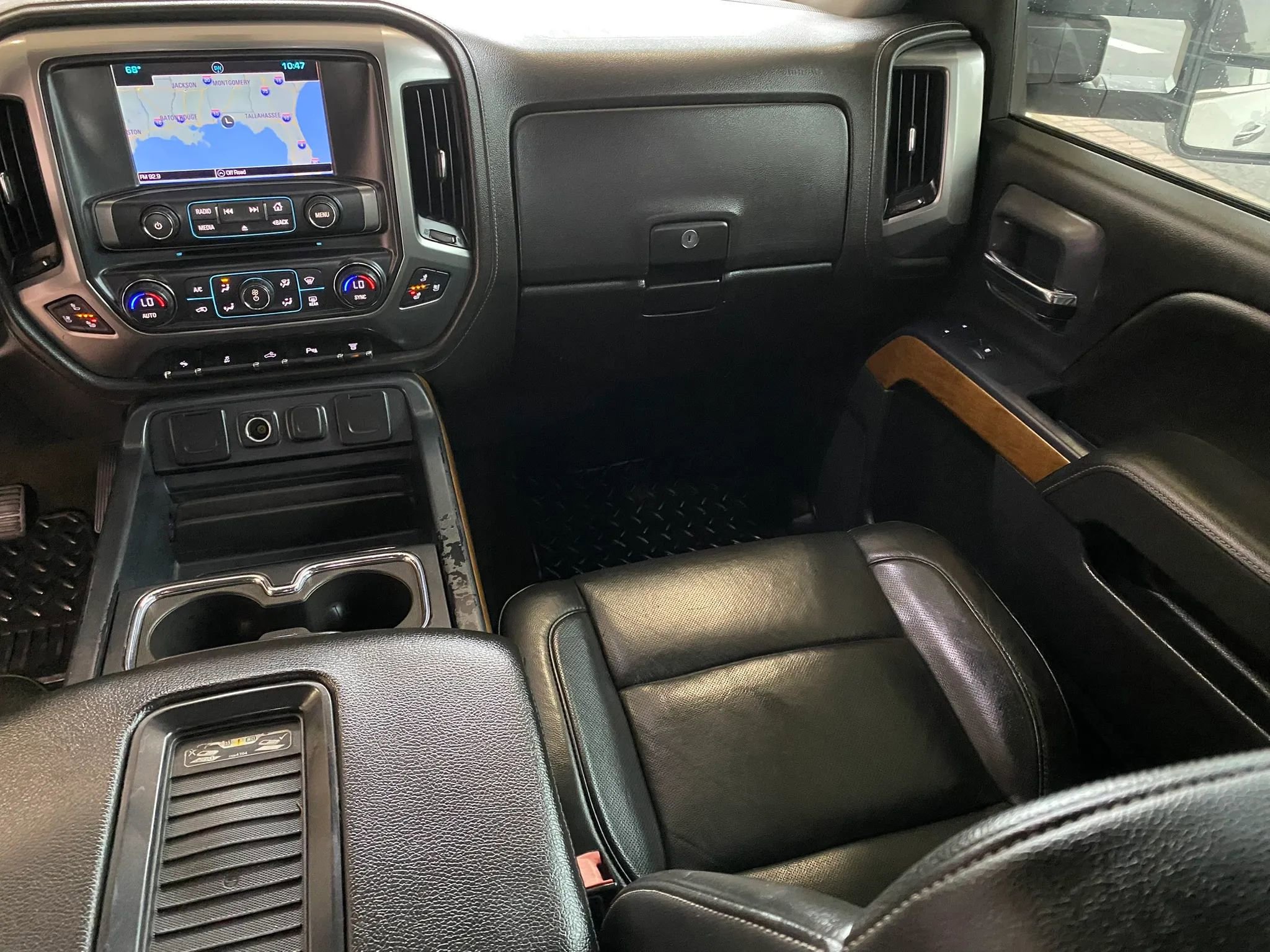 Used 2016 Chevrolet Silverado 2500 LTZ w/ Duramax Plus Package AWD/4WD image 25