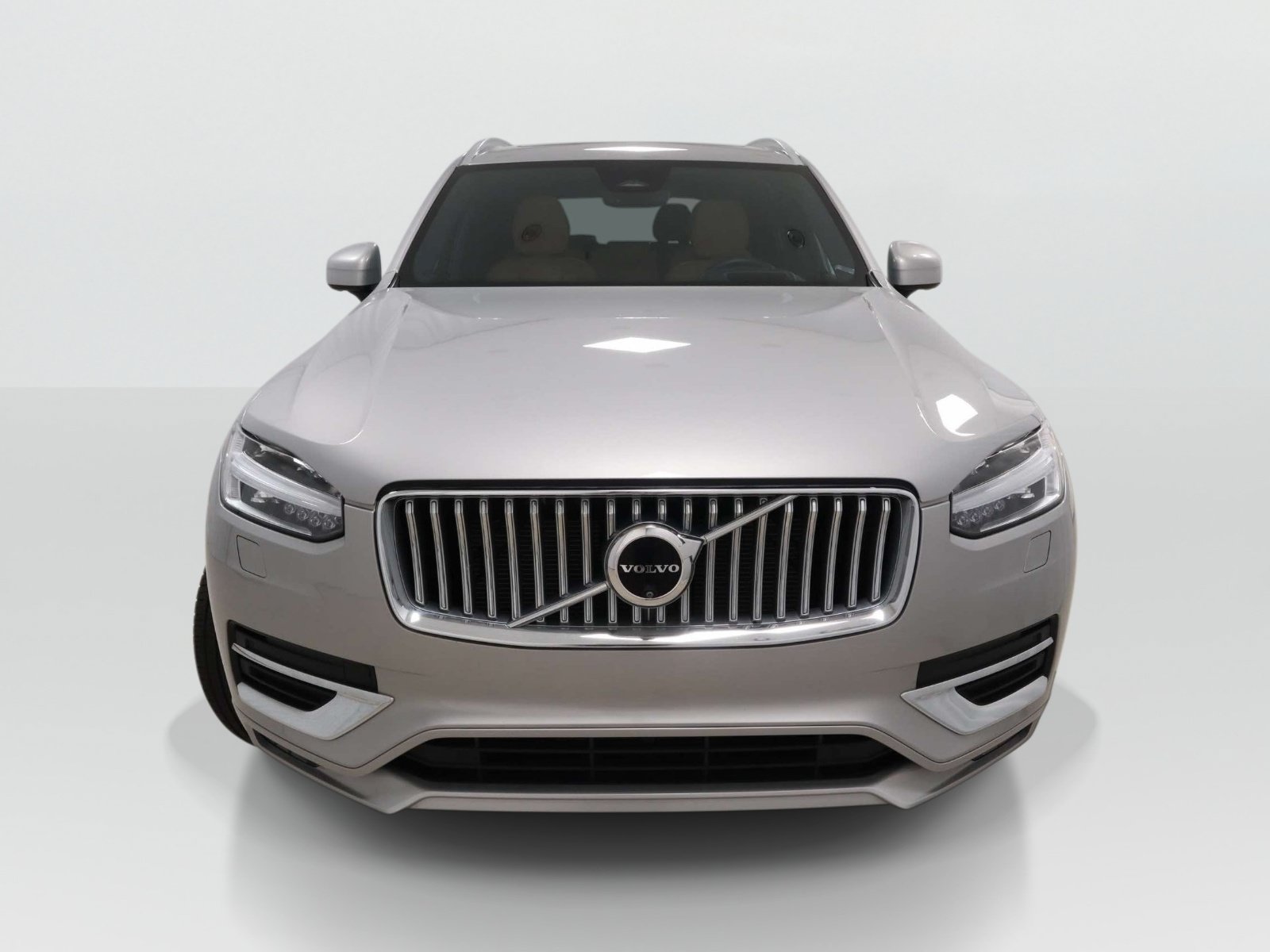 Used 2024 Volvo XC90 B6 Ultimate w/ Protection Package Premier AWD/4WD image 8