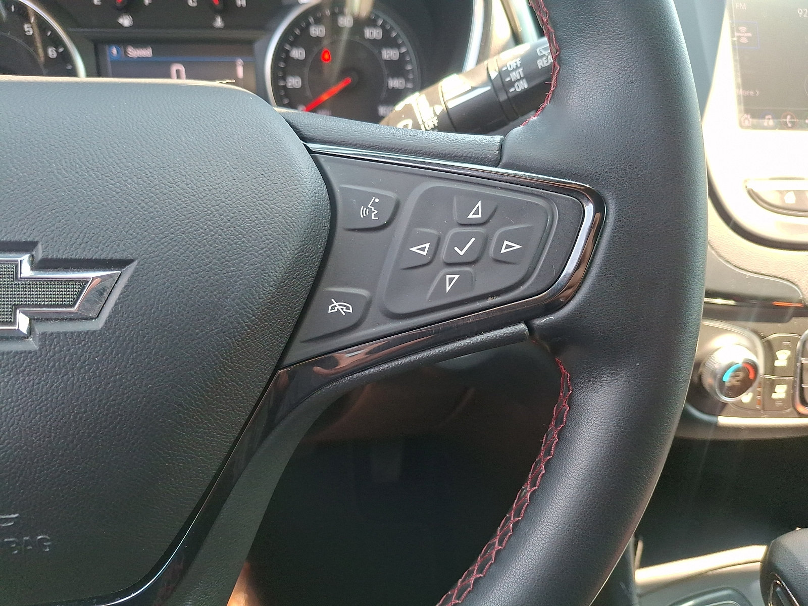 Certified 2023 Chevrolet Equinox RS AWD/4WD image 21