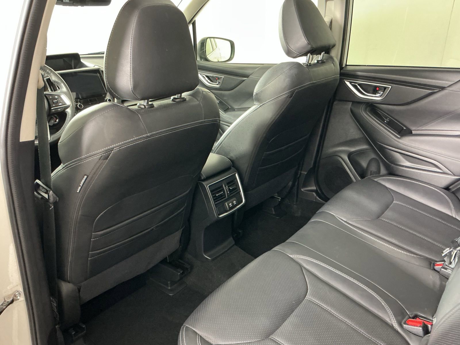 Used 2019 Subaru Forester Limited w/ Popular Package #3 image 19