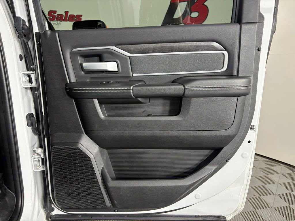 Used 2022 RAM 2500 Big Horn w/ Level C Equiment Group image 46