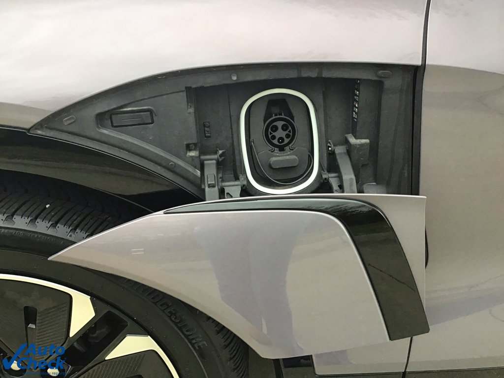 Used 2024 Chevrolet Blazer EV RS image 10