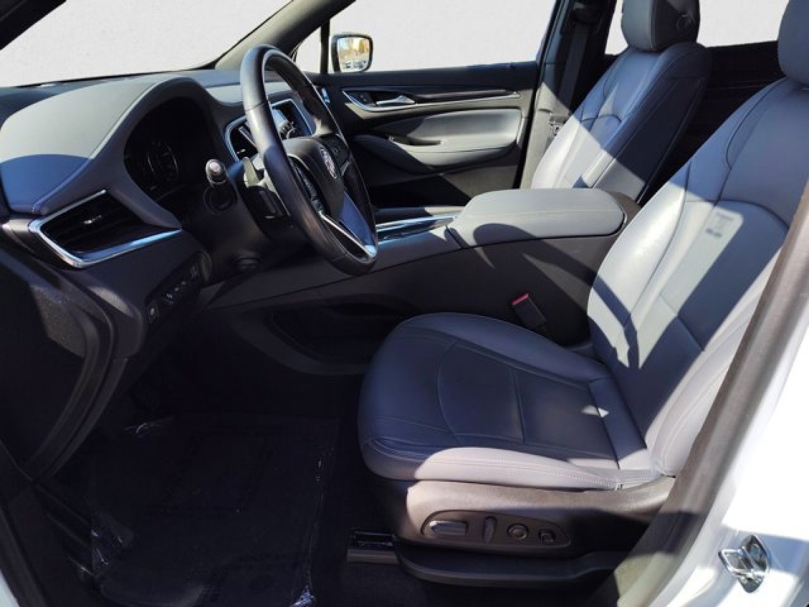 Used 2023 Buick Enclave Premium w/ Experience Buick Package image 11