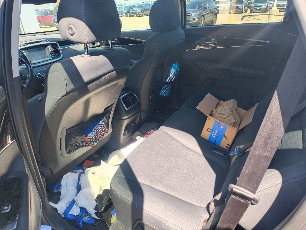 Used 2019 Kia Sorento AWD w/ LX Convenience Package image 11