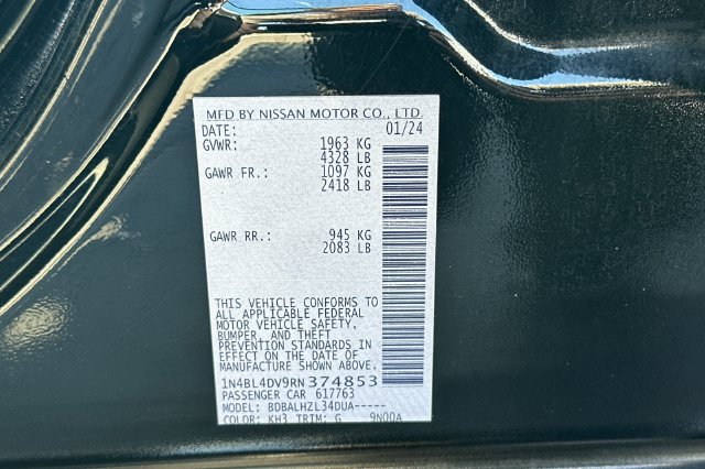 Used 2024 Nissan Altima 2.5 SV FWD image 30