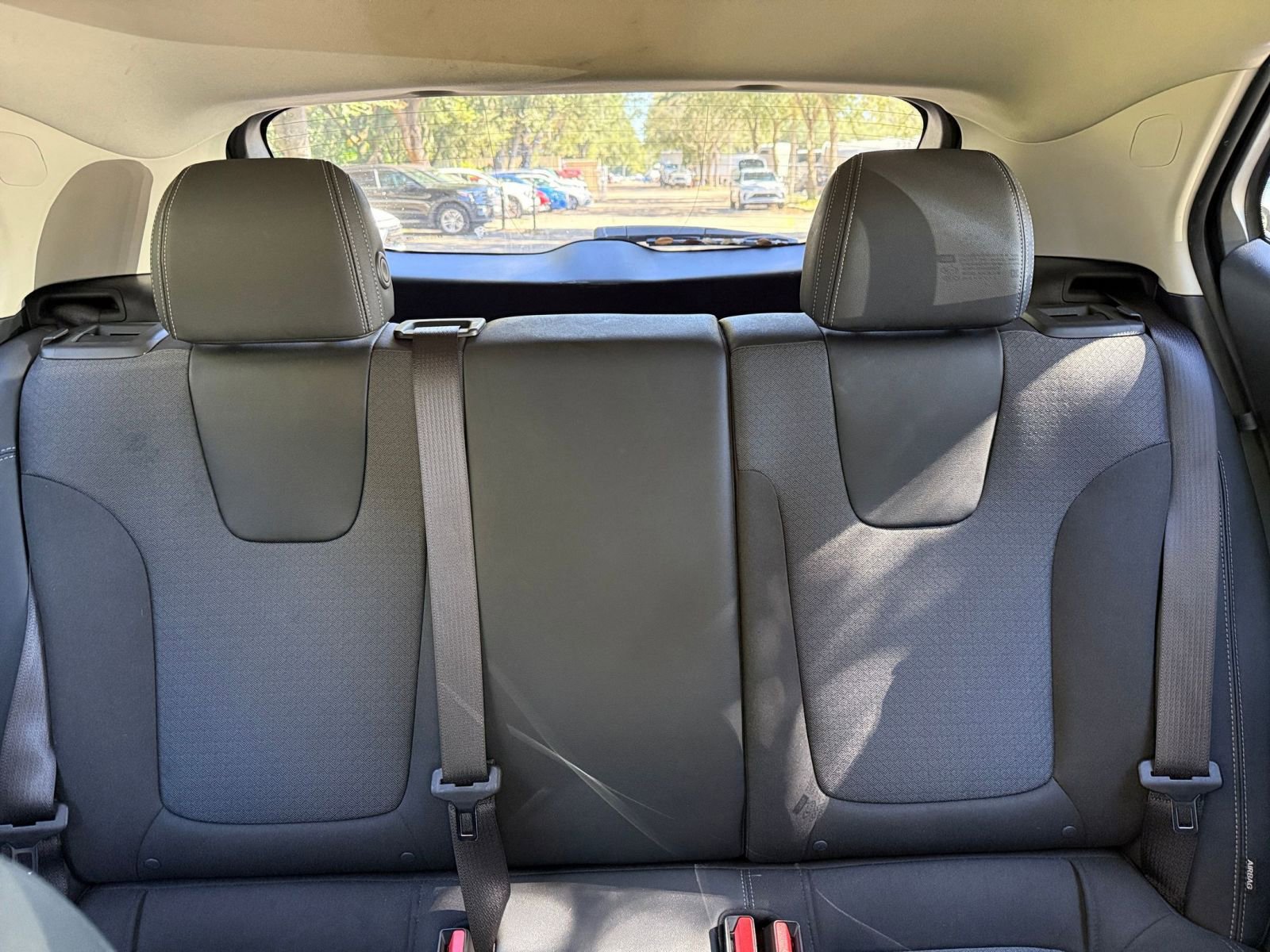 Used 2025 Buick Encore GX Preferred image 32