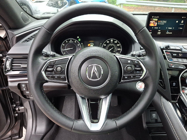 Used 2025 Acura RDX SH-AWD image 19
