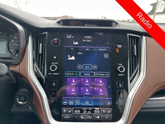 Used 2022 Subaru Outback Touring image 10