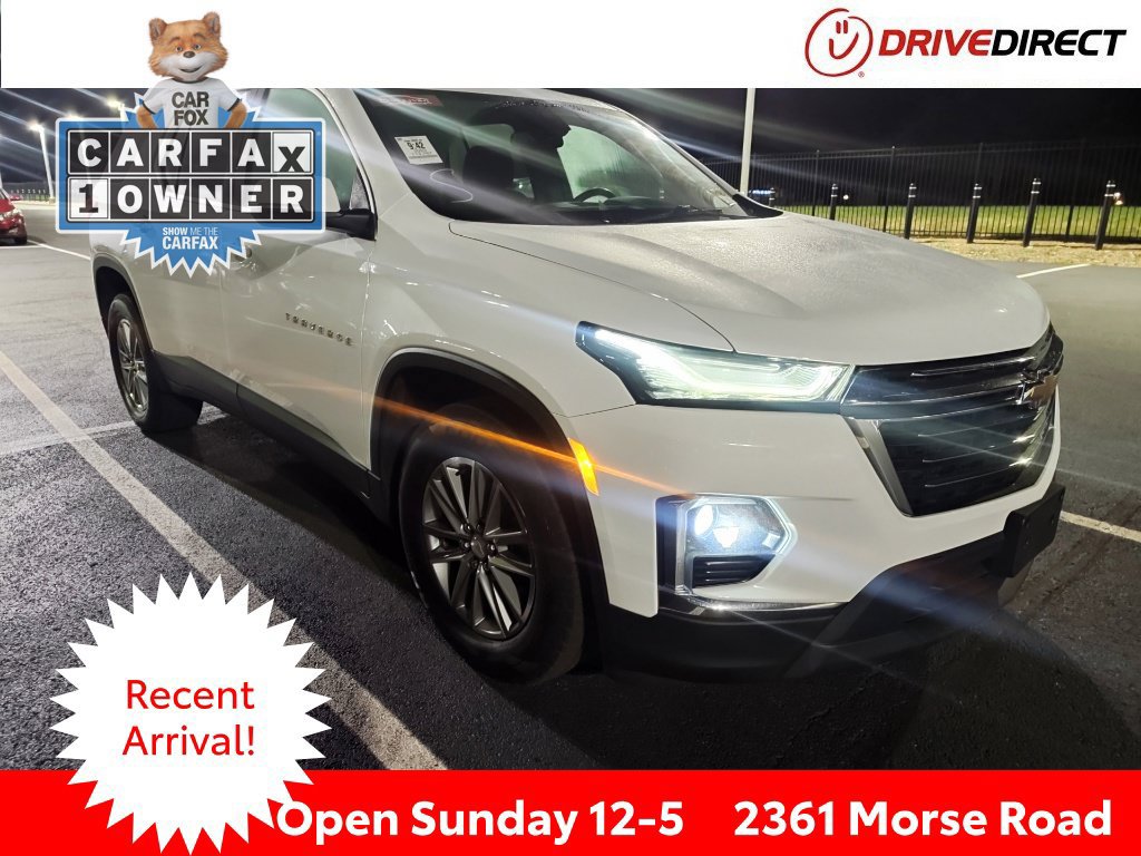 Used 2023 Chevrolet Traverse LT w/ LPO, Cargo Package AWD/4WD image 1