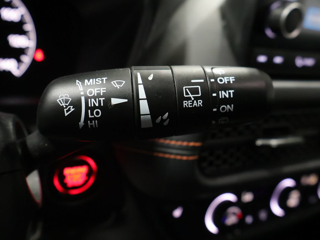 Used 2024 Honda HR-V Sport image 37