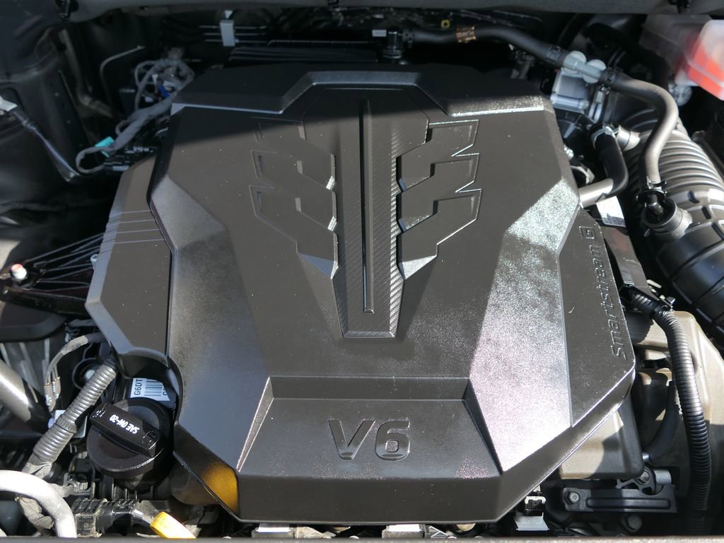 Used 2024 Kia Carnival EX image 29