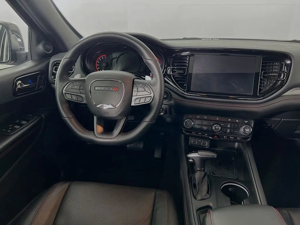 Used 2025 Dodge Durango GT image 24