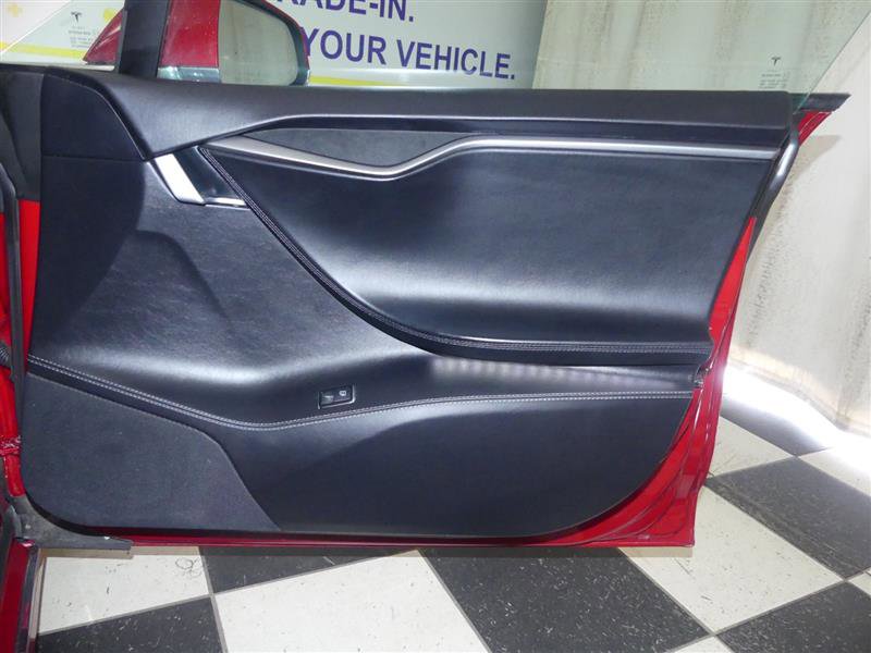 Used 2020 Tesla Model S Long Range Plus image 23