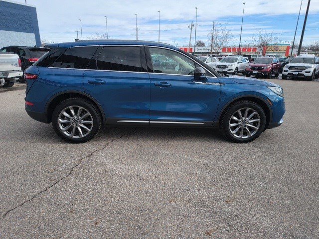 Used 2020 Lincoln Corsair AWD w/ Premium Package image 6