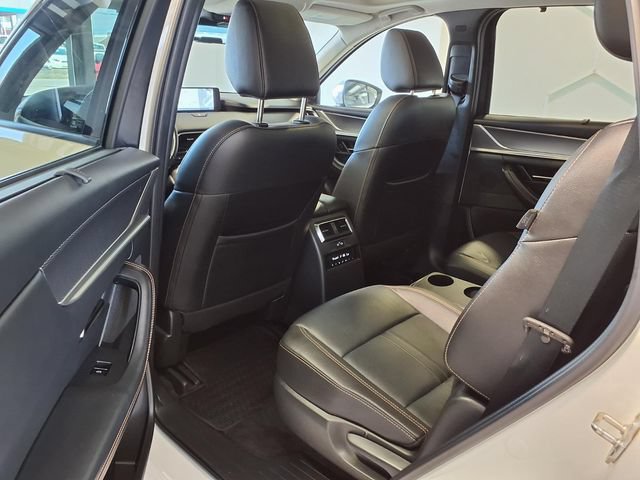 Used 2024 MAZDA CX-90 Plug-In Hybrid w/ Premium Pkg AWD/4WD image 18