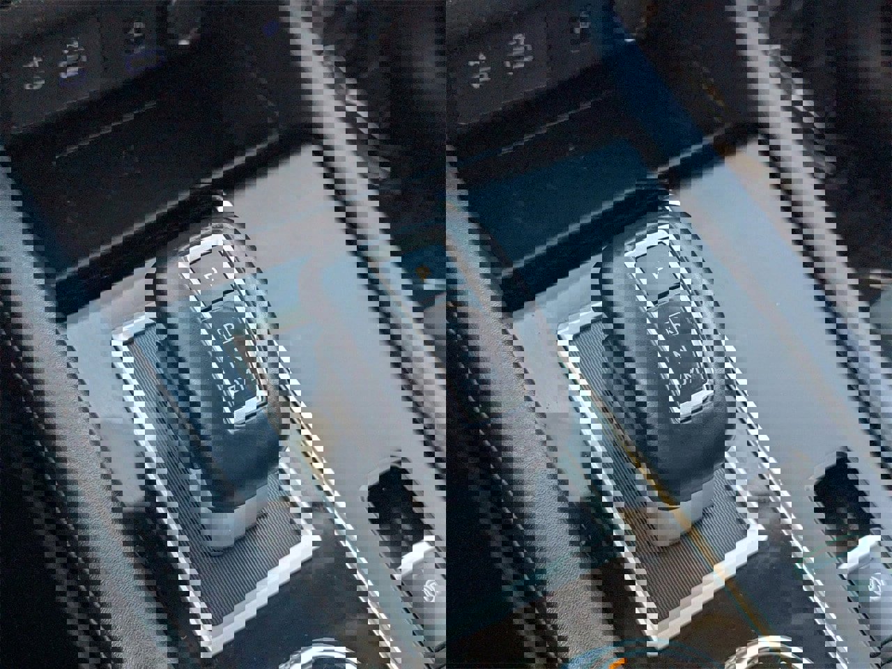 Used 2024 Mitsubishi Outlander AWD image 28