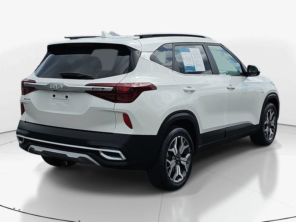Used 2022 Kia Seltos EX AWD/4WD image 6