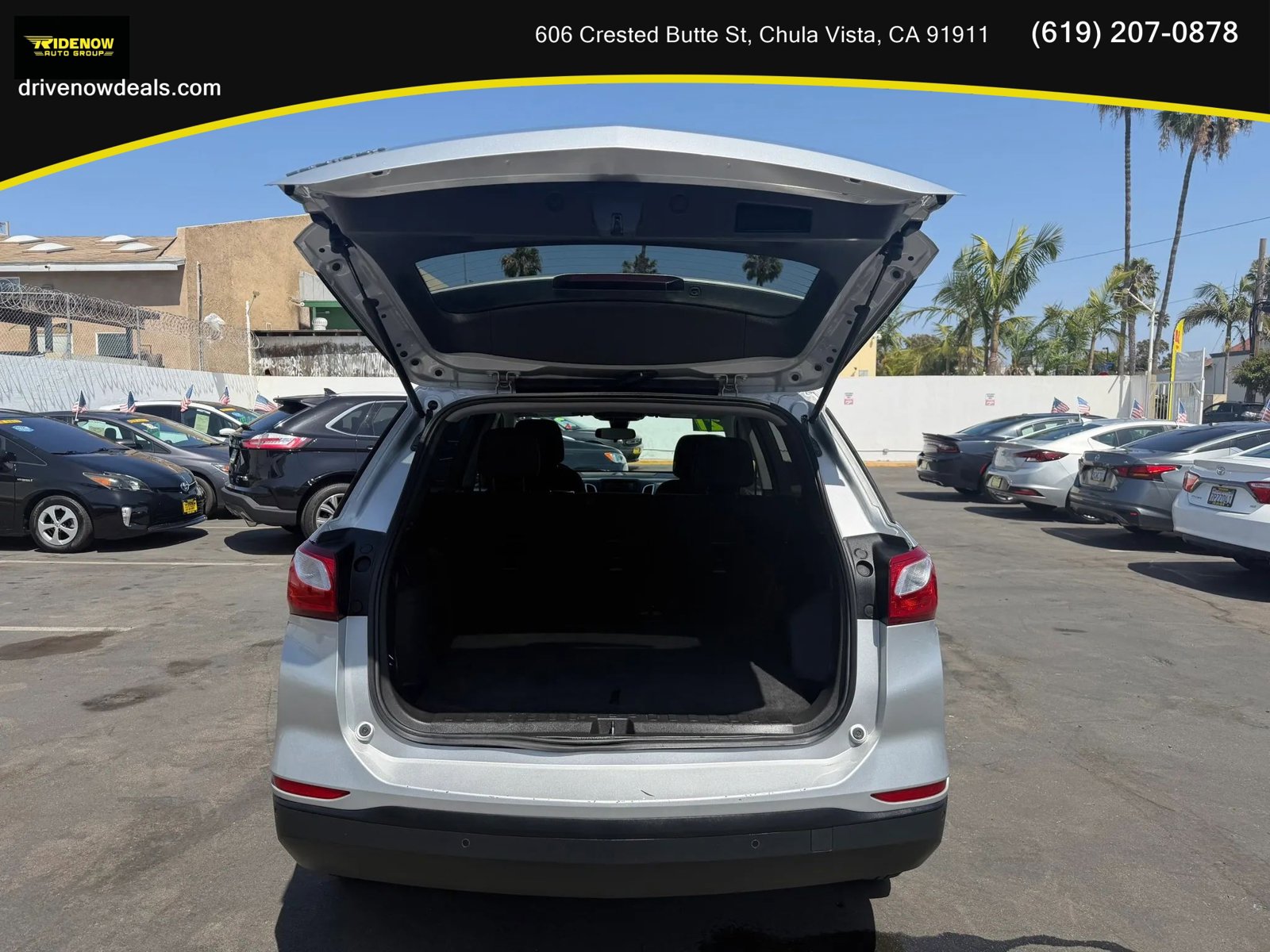 Used 2021 Chevrolet Equinox LS w/ LS Convenience Package image 9