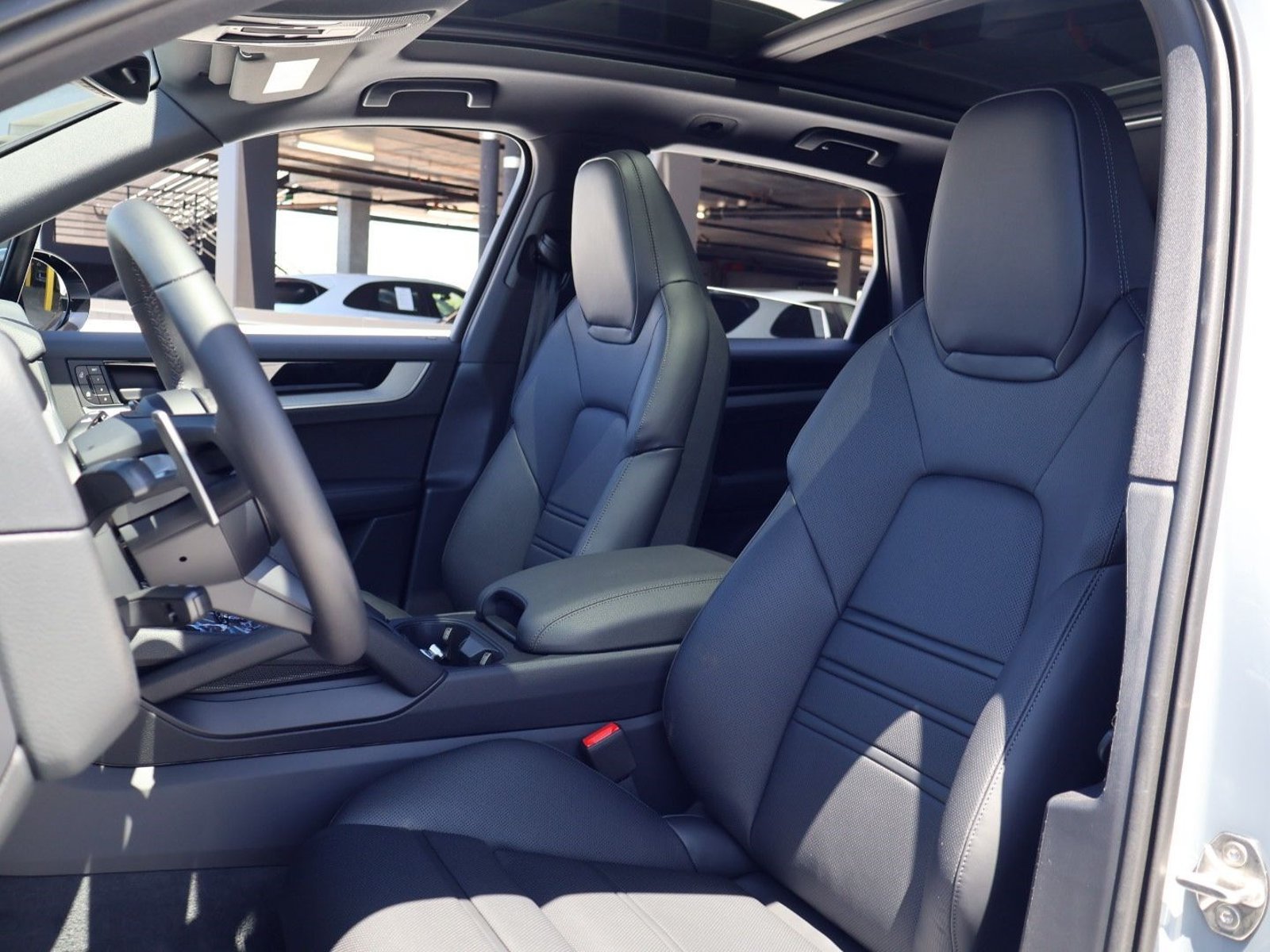 New 2026 Porsche Cayenne AWD/4WD image 5