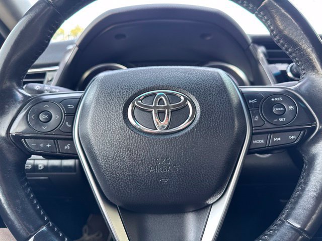 Used 2018 Toyota Camry SE w/ Convenience Package FWD image 18
