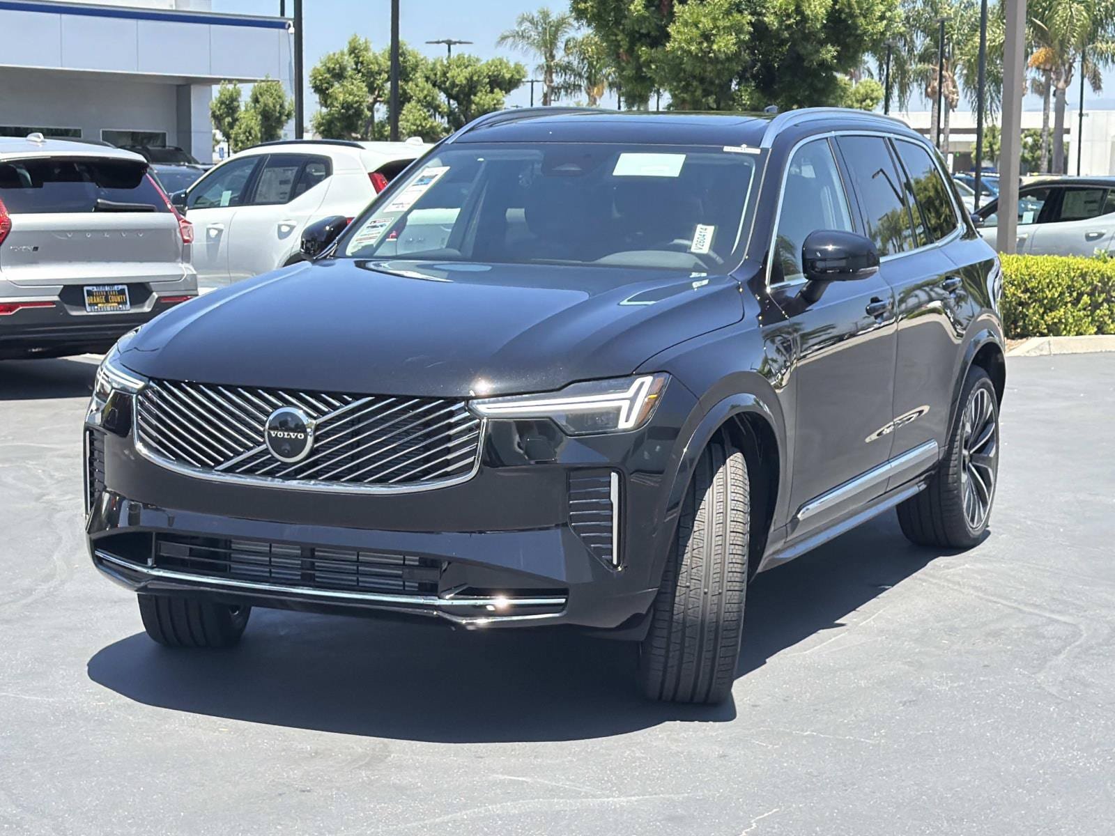 New 2026 Volvo XC90 T8 Plus w/ Protection Package AWD/4WD image 3