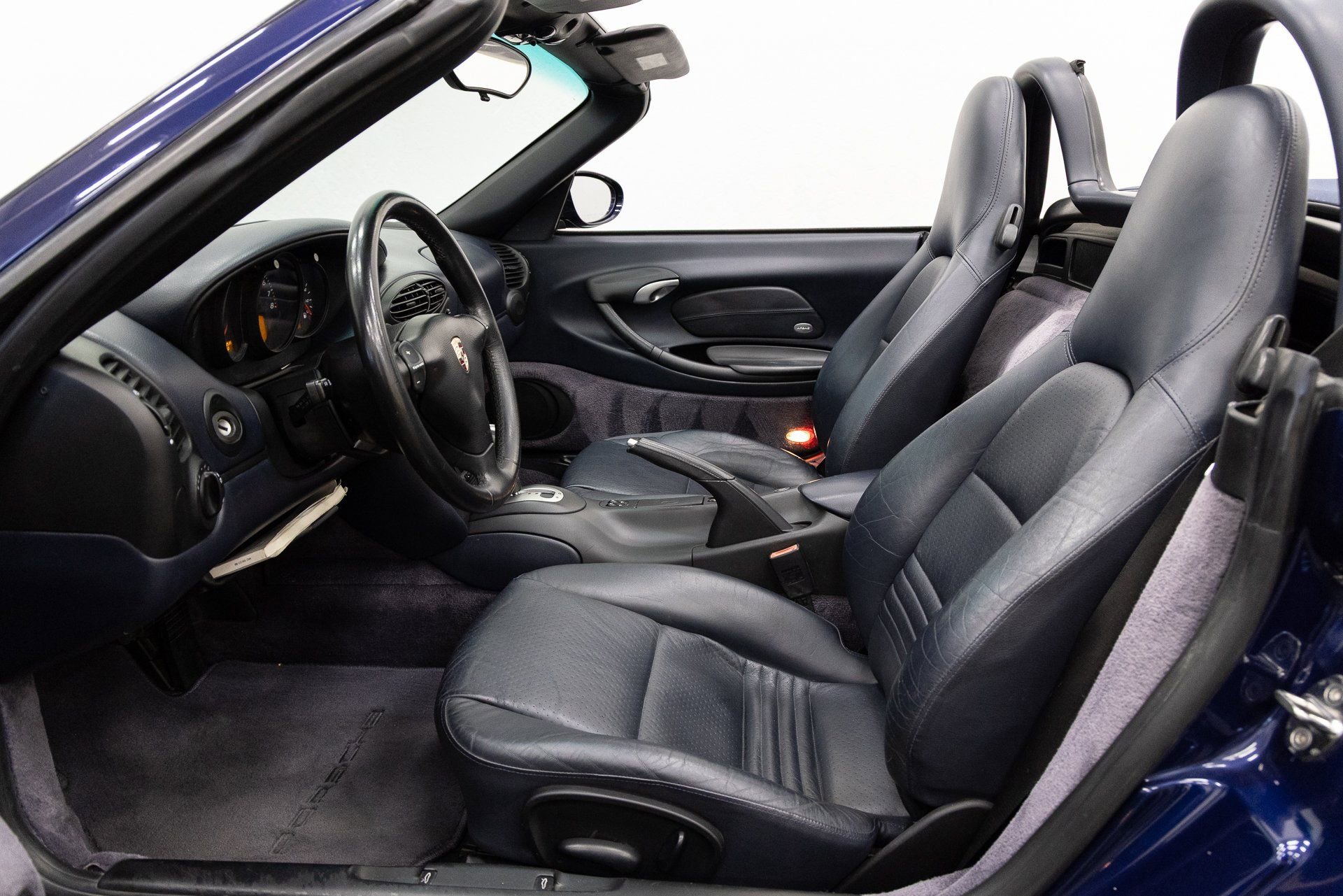 Used 2002 Porsche Boxster Base image 7