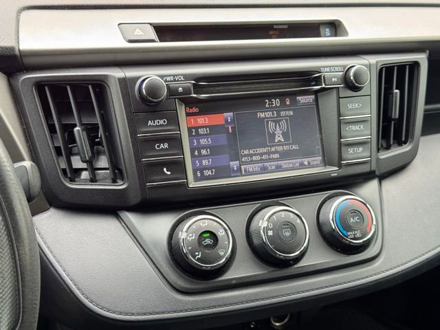 Used 2016 Toyota RAV4 LE image 26