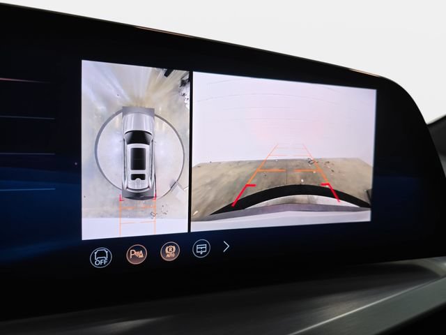 New 2027 Cadillac Vistiq Premium Luxury w/ LPO, Floor Liner Package AWD/4WD image 19