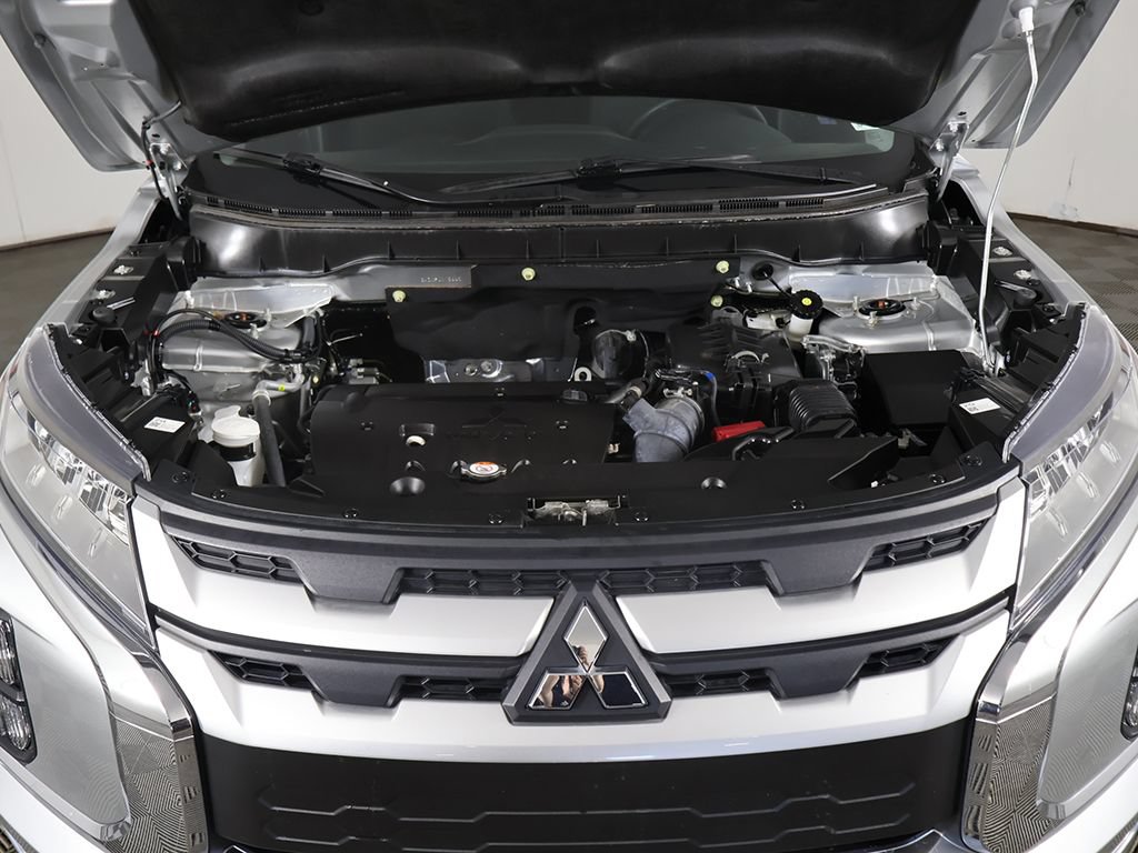 Used 2023 Mitsubishi Outlander Sport ES AWD/4WD image 14