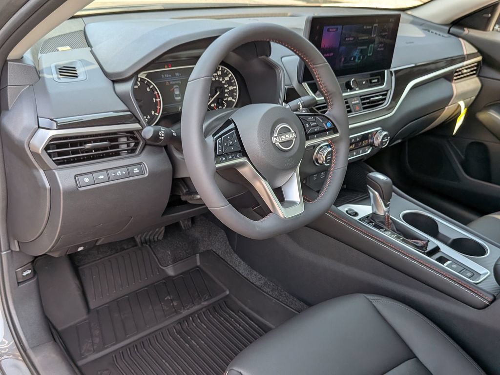 New 2026 Nissan Altima 2.5 SR w/ SR Premium Package FWD image 34