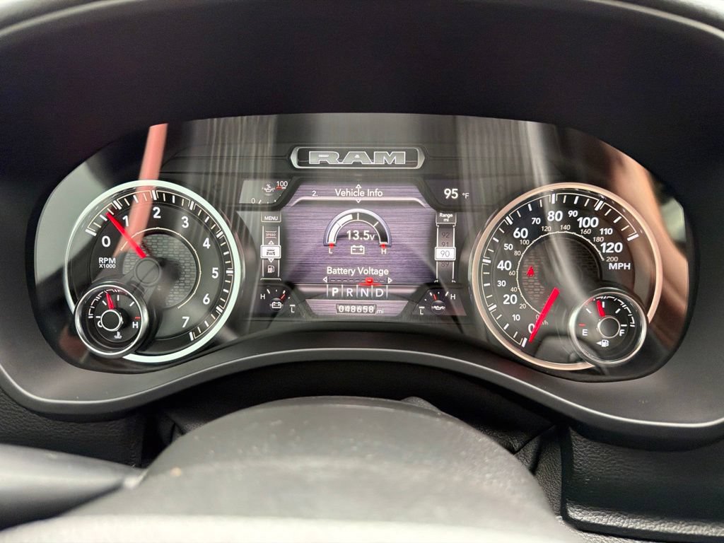 Used 2022 RAM 1500 Big Horn AWD/4WD image 56