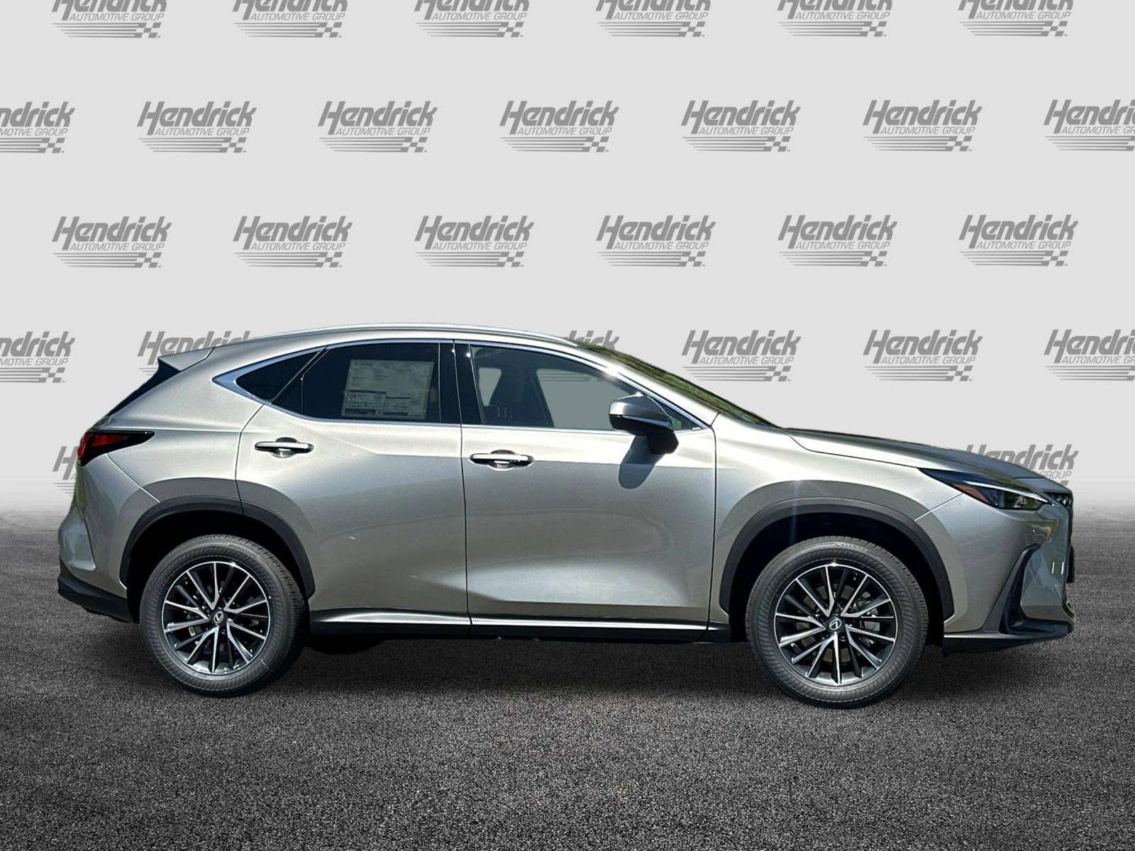 New 2026 Lexus NX 350 AWD image 5