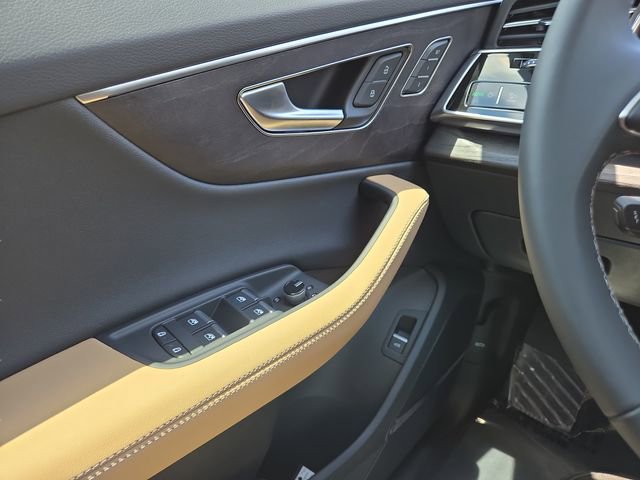 New 2026 Audi Q7 3.0T Premium Plus AWD/4WD image 24